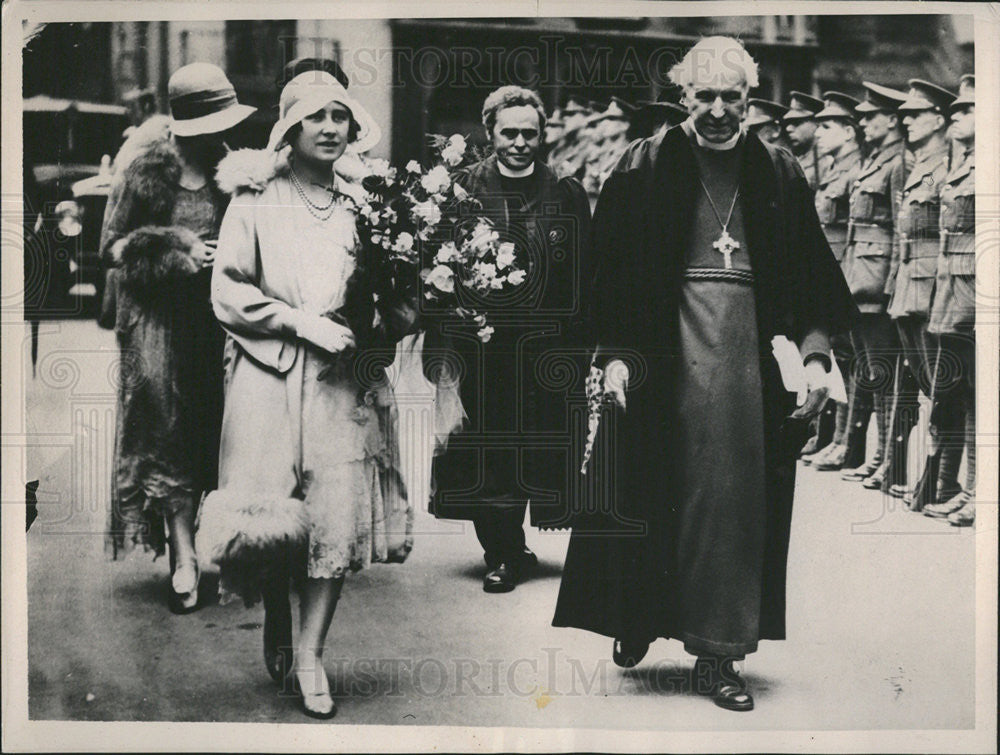 1936 Press Photo Duchess York Archbishop Canterbury arrival Duke York - Historic Images