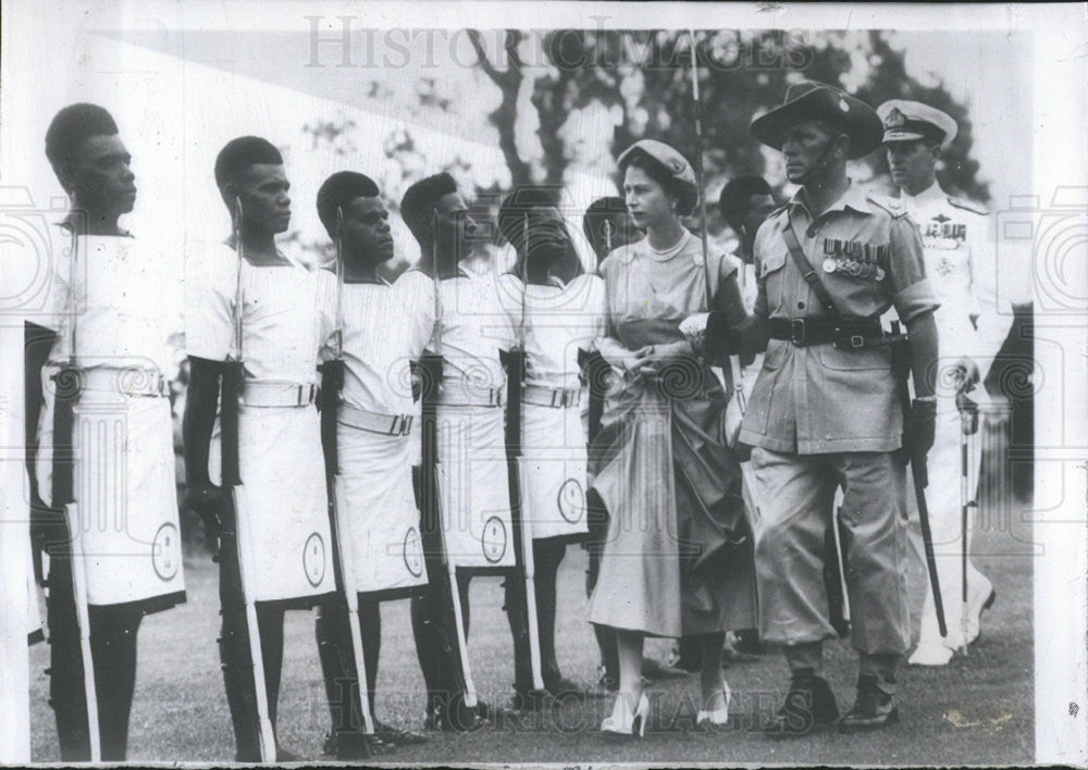 1954 Press Photo Queen Elizabeth II and Prince Phillip - Historic Images