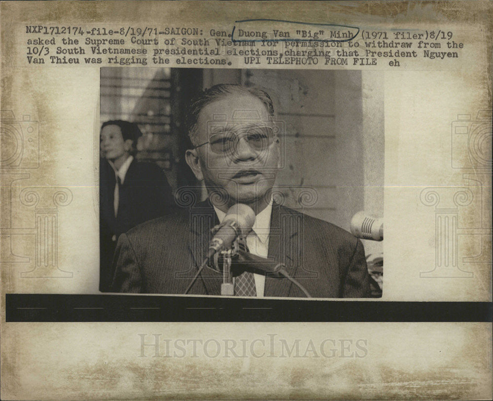 1971 Press Photo Gen. Duong Van &quot;Big&quot; Minh - Historic Images