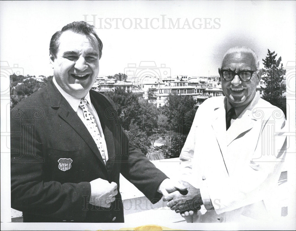 Undated Press Photo Dr. Axt W. Simeons Paul Podmajersky Rome Italy Chorionic Gonado - Historic Images