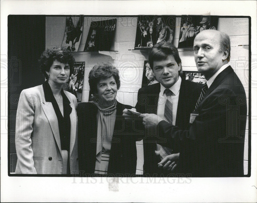 1989 Press Photo Al Podgorski Chicago Sun-Times Photographer Langenberg - Historic Images