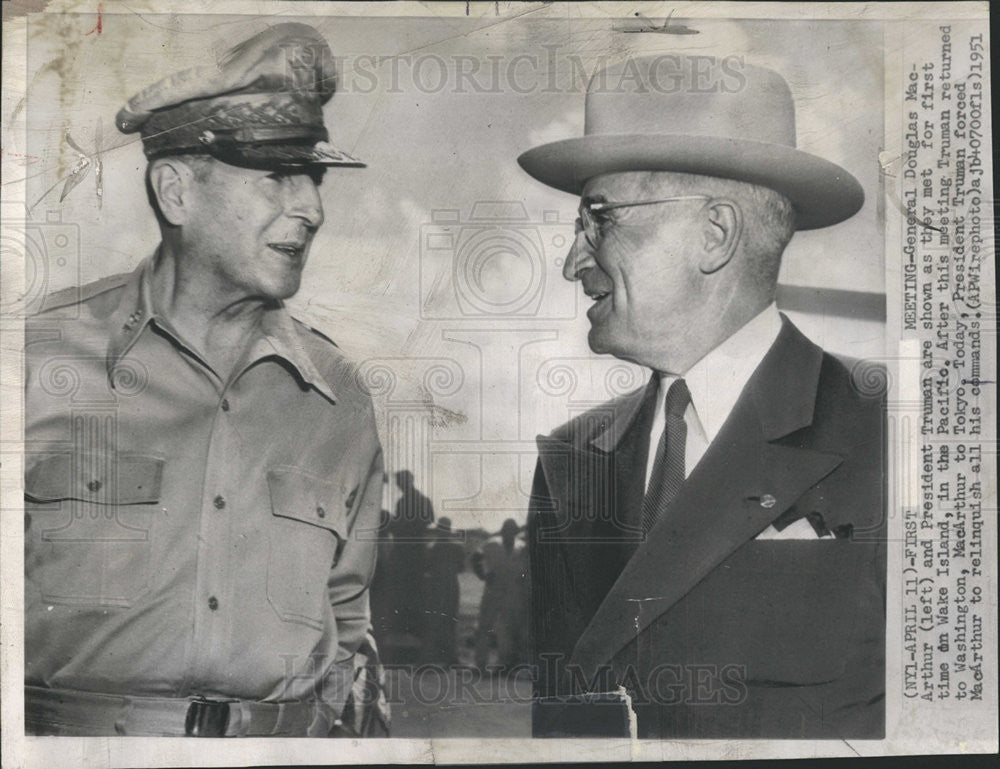 1951 Press Photo General Douglas MacArthur President Truman Wake Island - Historic Images