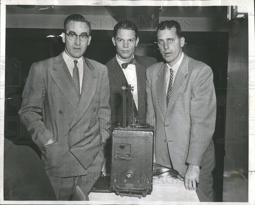 1953 Press Photo Harv Chrouser Lee Pfund &amp; Bob Vanatta Attend Basketball Luncheo - Historic Images