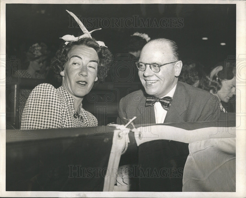 1956 Press Photo Mrs Phelps Kelly and Snelling Robinson both of Lake Forest - Historic Images