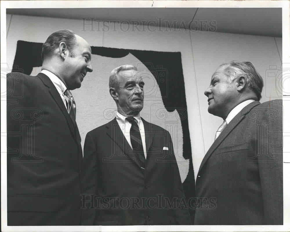 1970 Press Photo Victor Elting Jr. Chicago Advertising Man Year - Historic Images