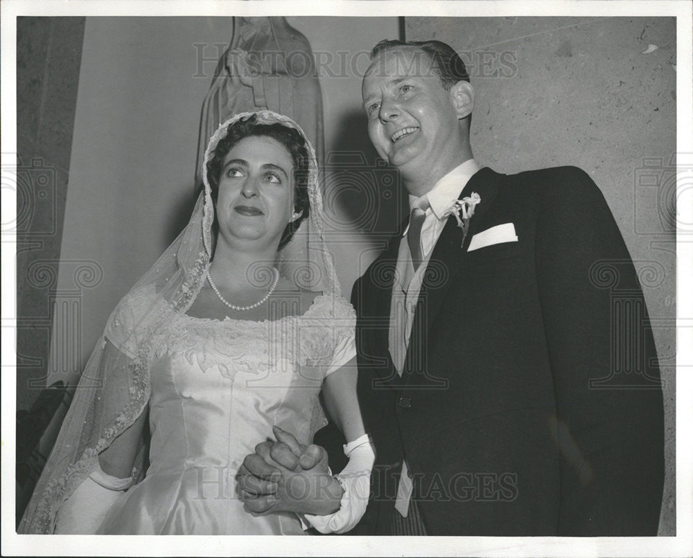 1956 Press Photo Mr and Mrs Richard Tilghman Emory with Miss Isabel Conway - Historic Images