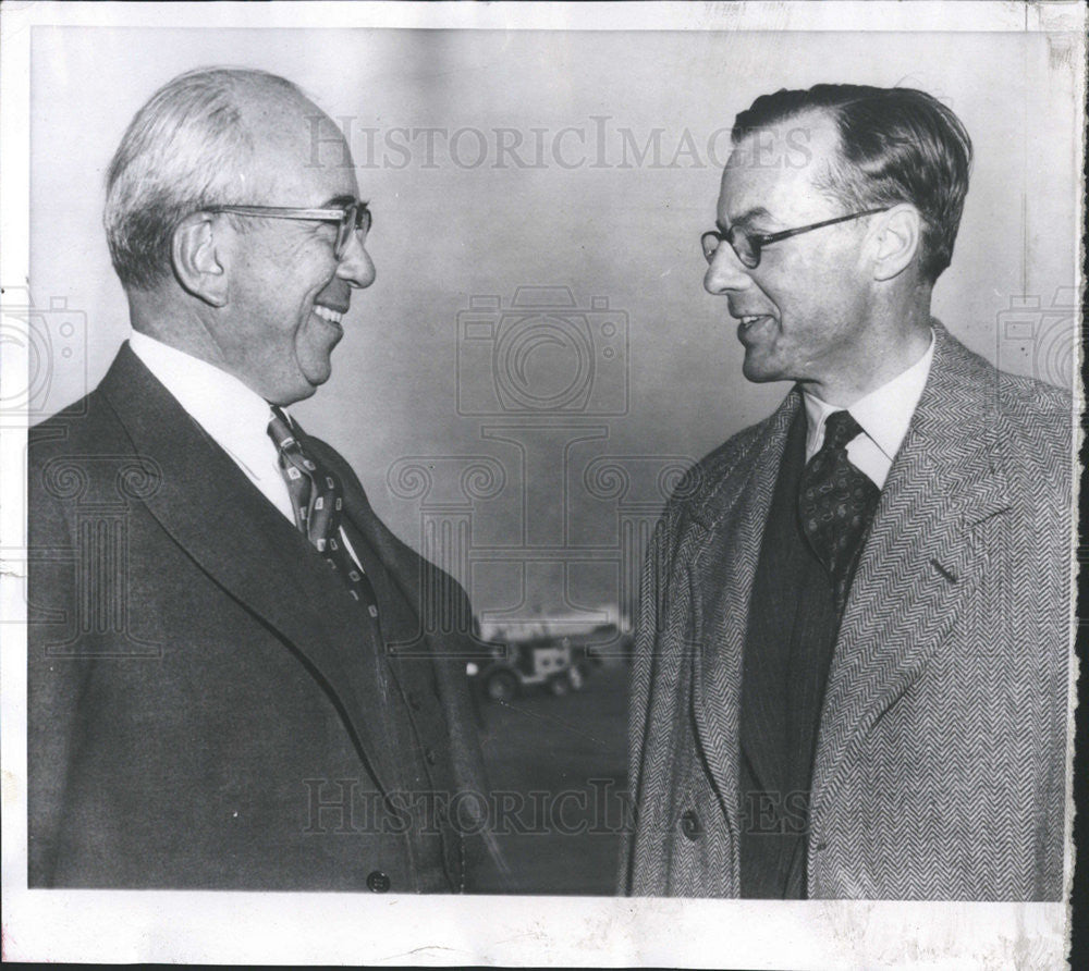 1957 Press Photo British &amp; American Atomic Officials meet - Historic Images