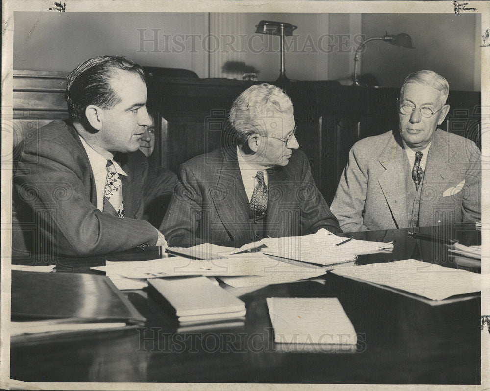1947 Press Photo Sen Joe R McCarthy,Cong R.Gamble,Cong R. McMillen - Historic Images