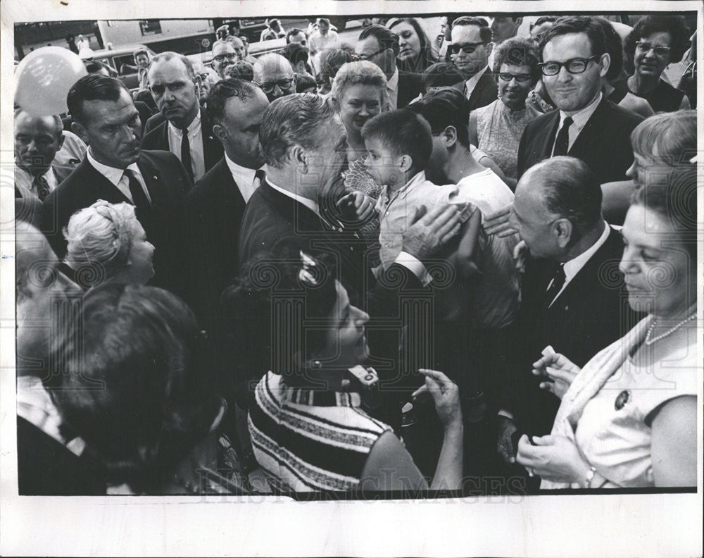 1968 Press Photo Gov. Nelson Rockefeller at Chicago Conv. - Historic Images