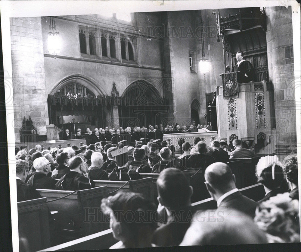 1960 Press Photo New York Governor Nelson Rockefeller University Chicago Speech - Historic Images