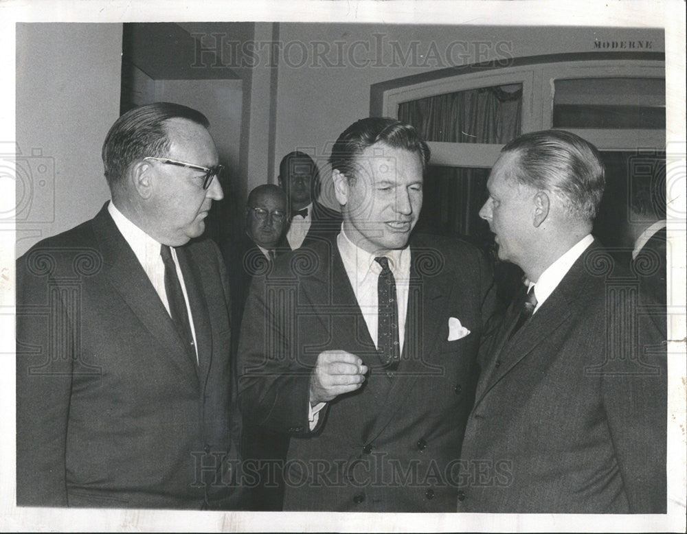 1959 Press Photo New York Governor Nelson A. Rockefeller Stratton Illinois - Historic Images