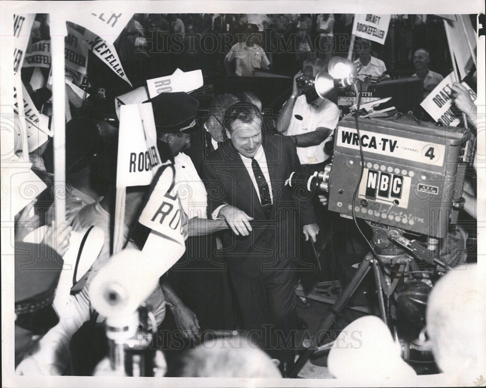 1960 Press Photo Governor Nelson A. Rockefeller Republican Platform Committee - Historic Images