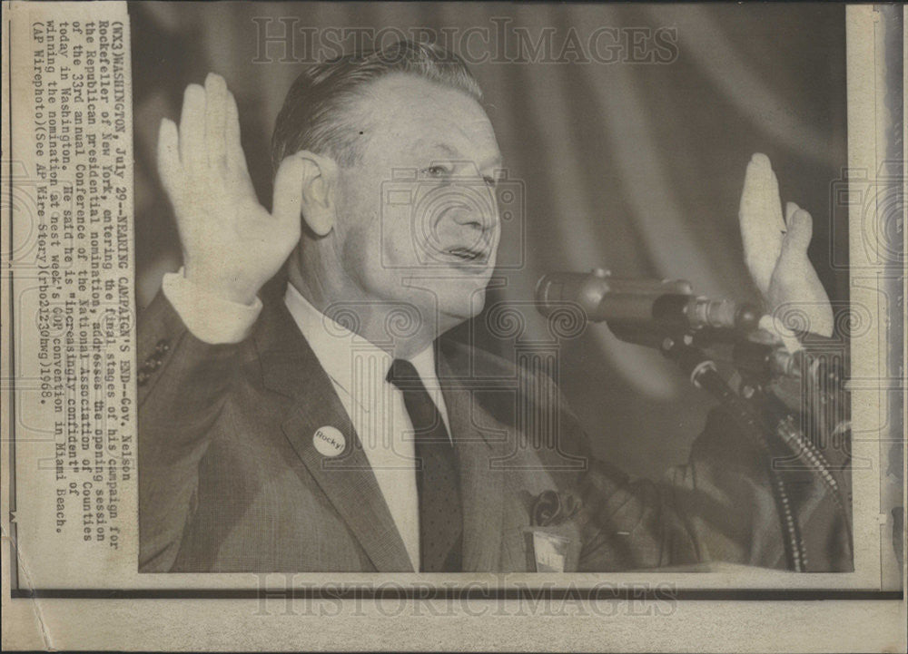 1968 Press Photo Gov Nelson Rockefeller - Historic Images