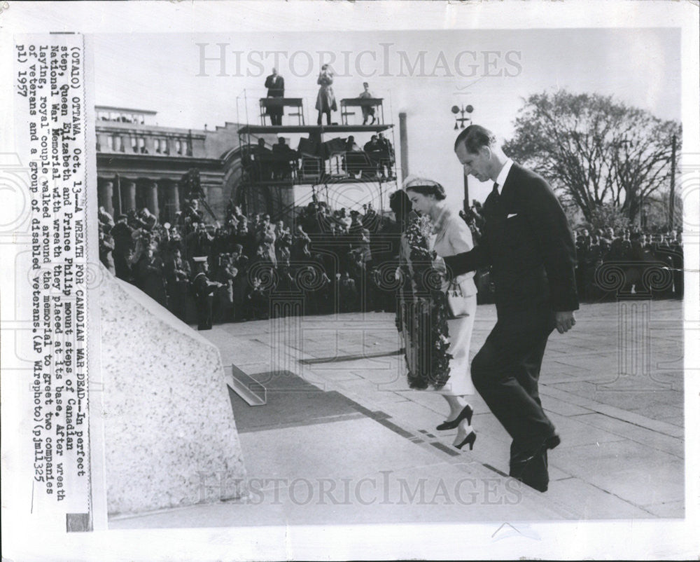 1957 Press Photo Queen Elizabeth Prince Philip British Royalty - Historic Images