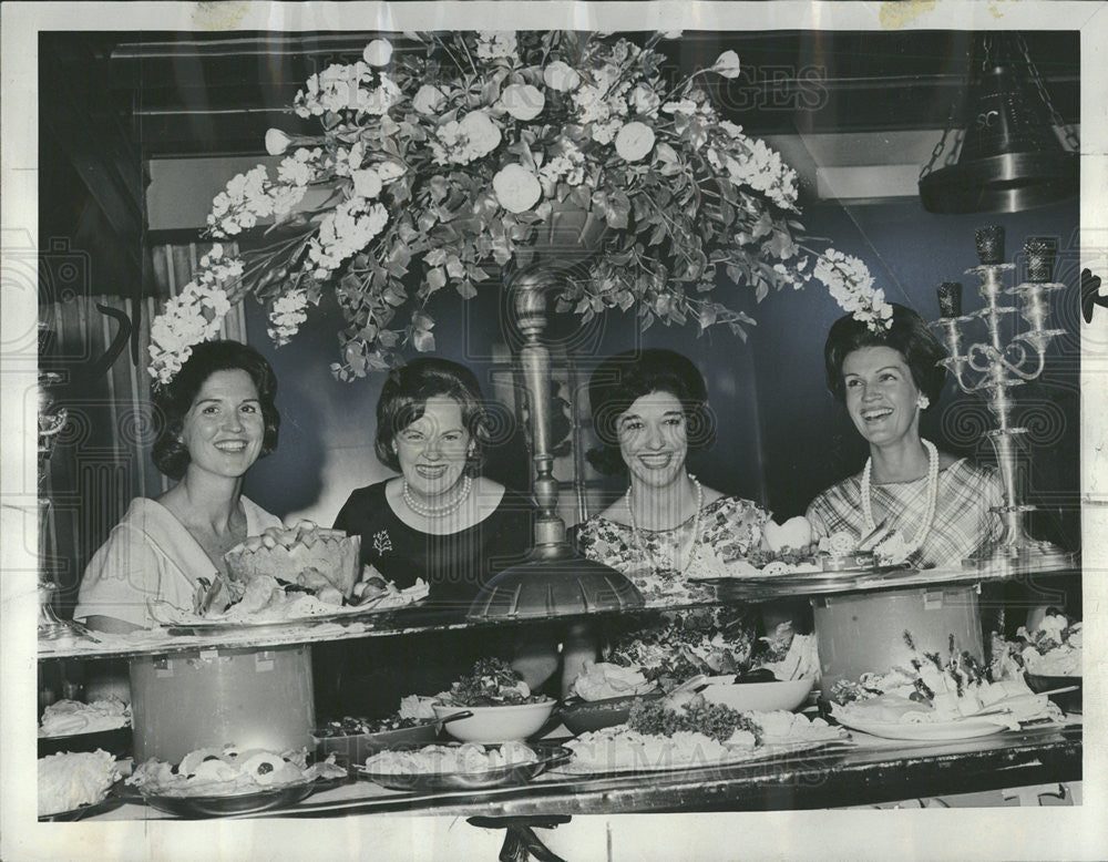 1964 Press Photo Mrs J Dowdle,Mrs H McCarthy,Mrs W Simpson,Mrs W Feley - Historic Images