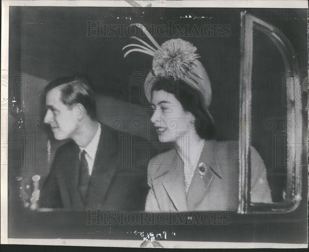 1947 Press Photo Princess Elizabeth &amp; Husband Prince Phillip Attending Church - Historic Images