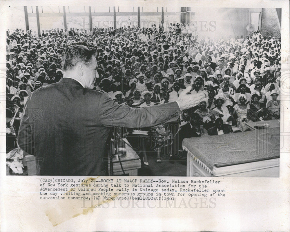 1960 Press Photo Gov Nelson Rockefeller Speaks At NAACP Rally - Historic Images