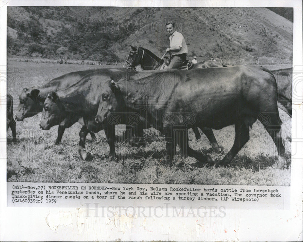 1959 Press Photo NY Gov Rockefeller on Roundup at Venezuelan Ranch - Historic Images