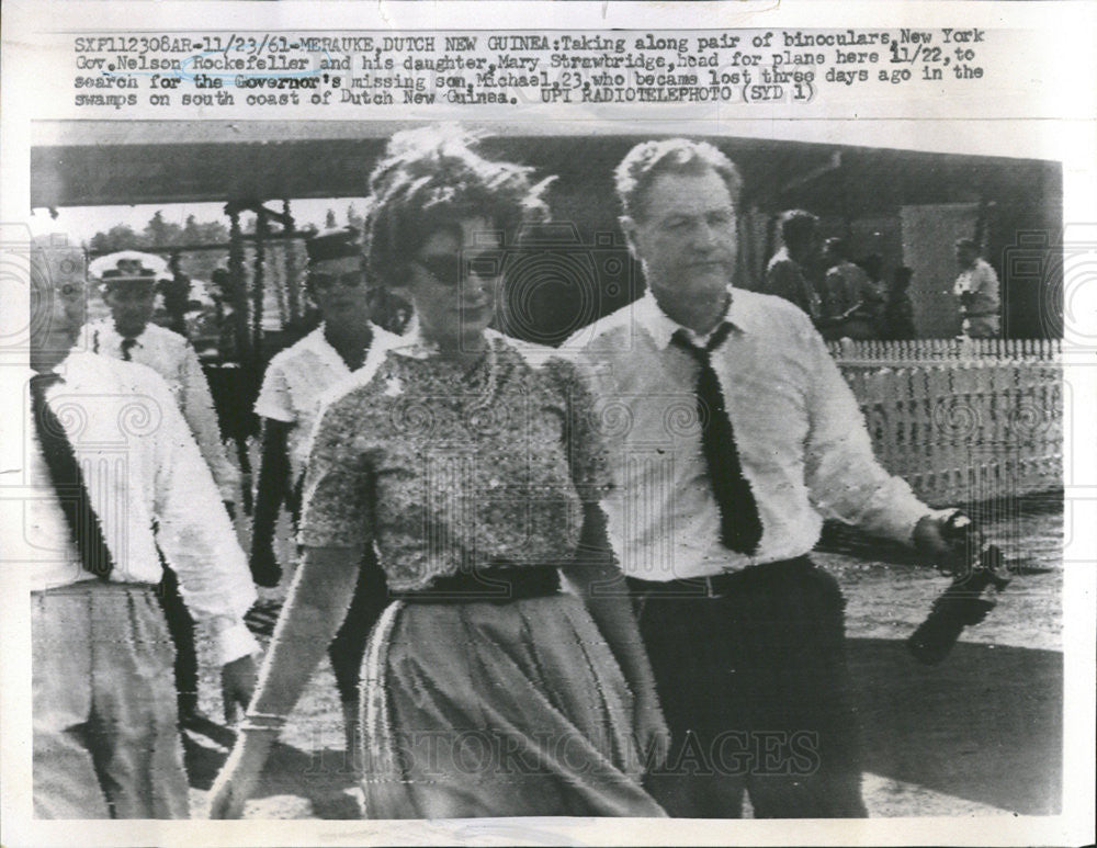 1961 Press Photo Gov. Rockefeller and his wife and daughter Mary Strawbridge - Historic Images