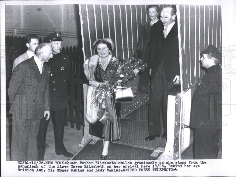 Press Photo Queen Mother Elizabeth Liner New York Ambassador Roger Makins - Historic Images