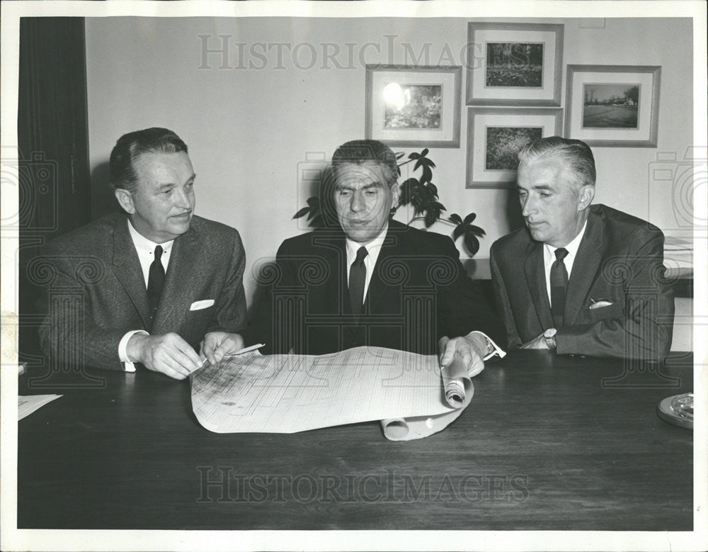 1963 Press Photo William J Mortimer Superintendent of County&#39;s Hway Dept - Historic Images