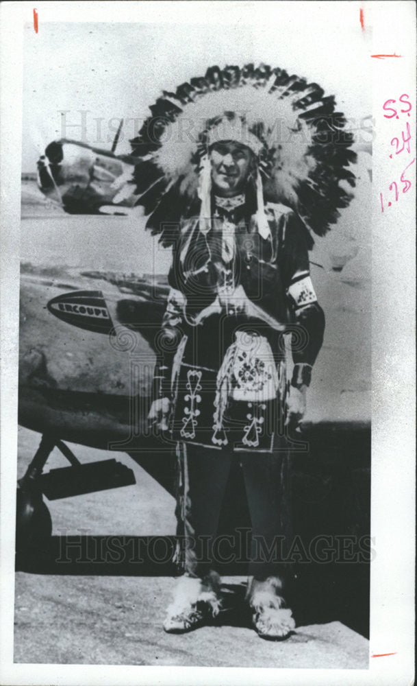 1974 Press Photo Indian Chief Bird Nicholas Sioux Denver Colorado - Historic Images