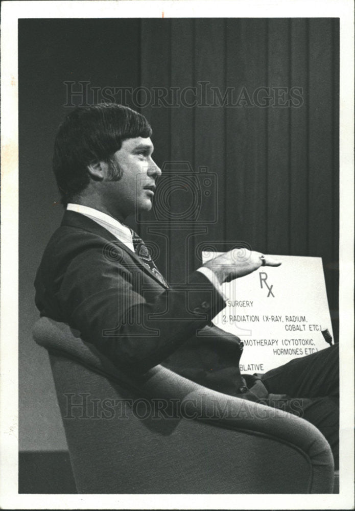 1973 Press Photo JACK RIGHEIMER HOST CONSULTATION MEDICAL DISCUSSION SERIES - Historic Images