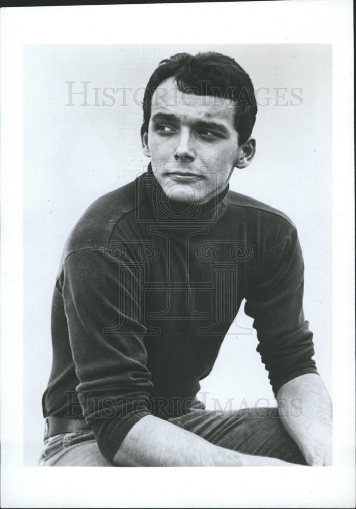 1965 Press Photo Actor Eric Jones - Historic Images