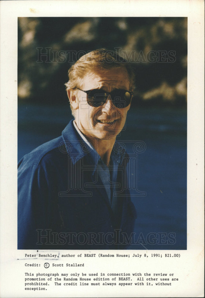 1996 Press Photo Peter Benchly Author of &quot;Beast&quot; - Historic Images