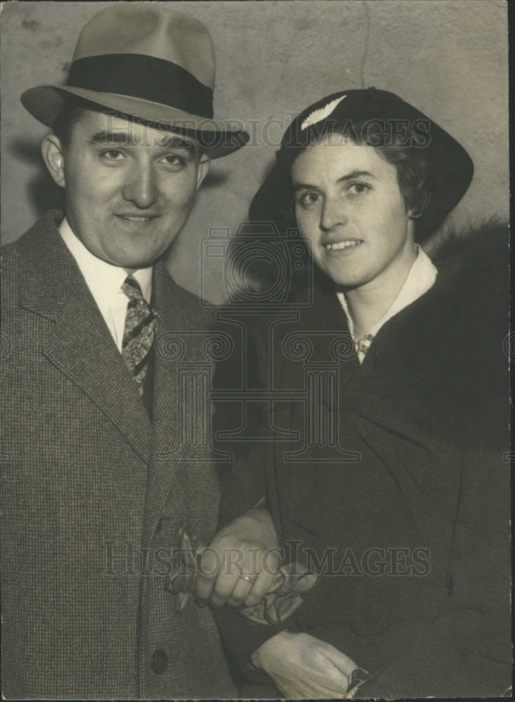 1933 Press Photo Benjamin Adamowski &amp; his New Wife Returning from Honeymoon - Historic Images