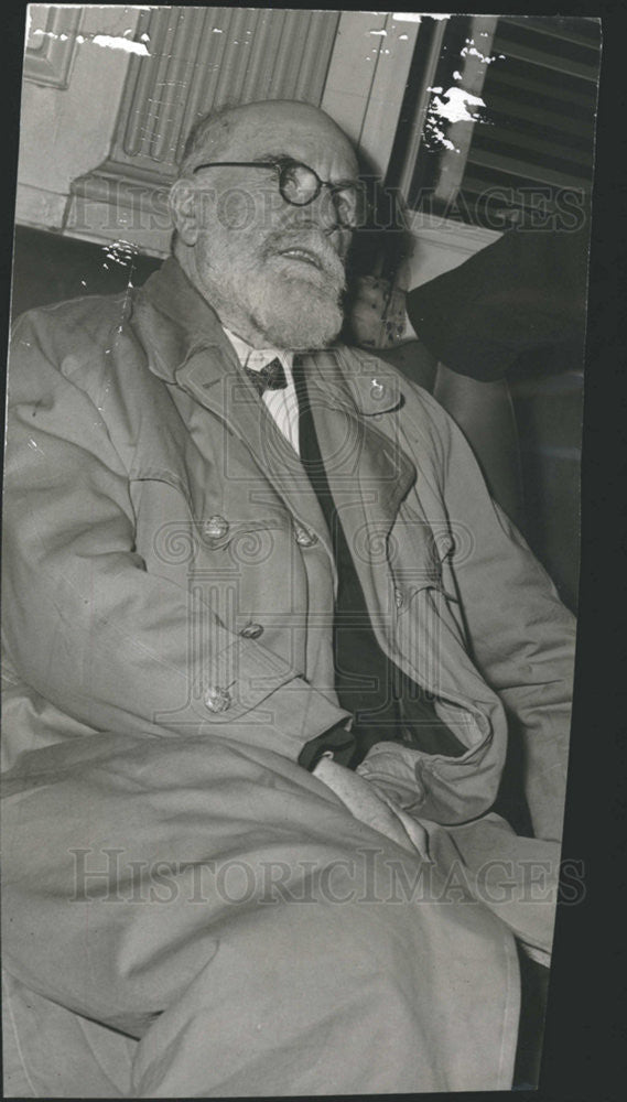 1946 Press Photo Louis DeBrouckere Belgian Minister Arrives in Chicago - Historic Images