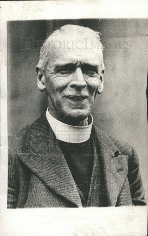 1932 Press Photo Priest Harold Francis Davidson - Historic Images