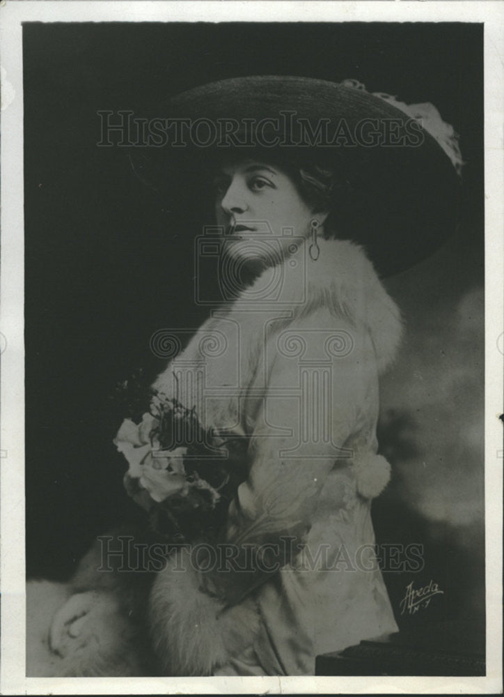 1930 Press Photo Mrs. Guy Bates Post Apparently Murder and Suicide The Body - Historic Images