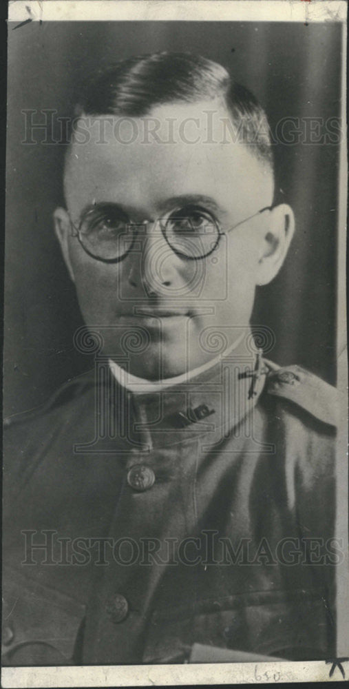 1944 Press Photo Harry S. Truman as a lieutenant of Battery F, 129th Field - Historic Images