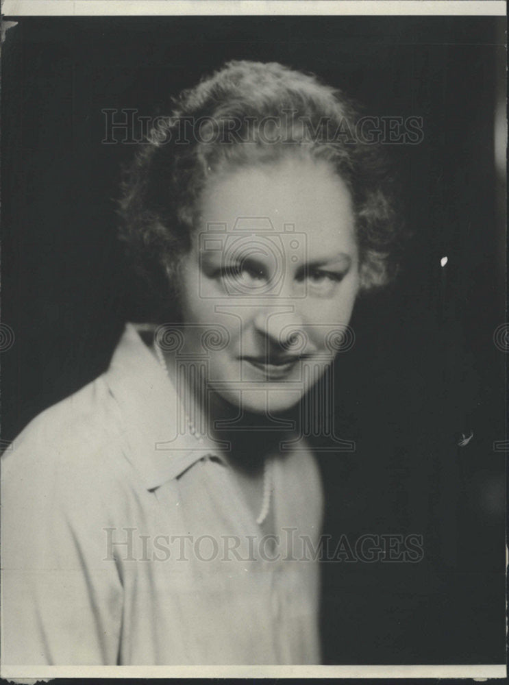 1933 Press Photo Mrs. Priscilla Cecilia Marla Worsthorne Montagu Norman - Historic Images