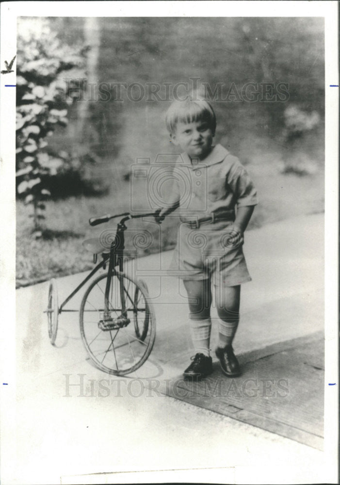 1985 Press Photo LEE A. IACOCCA 5 YEARS OLD AMERICAN BUSINESSMAN - Historic Images