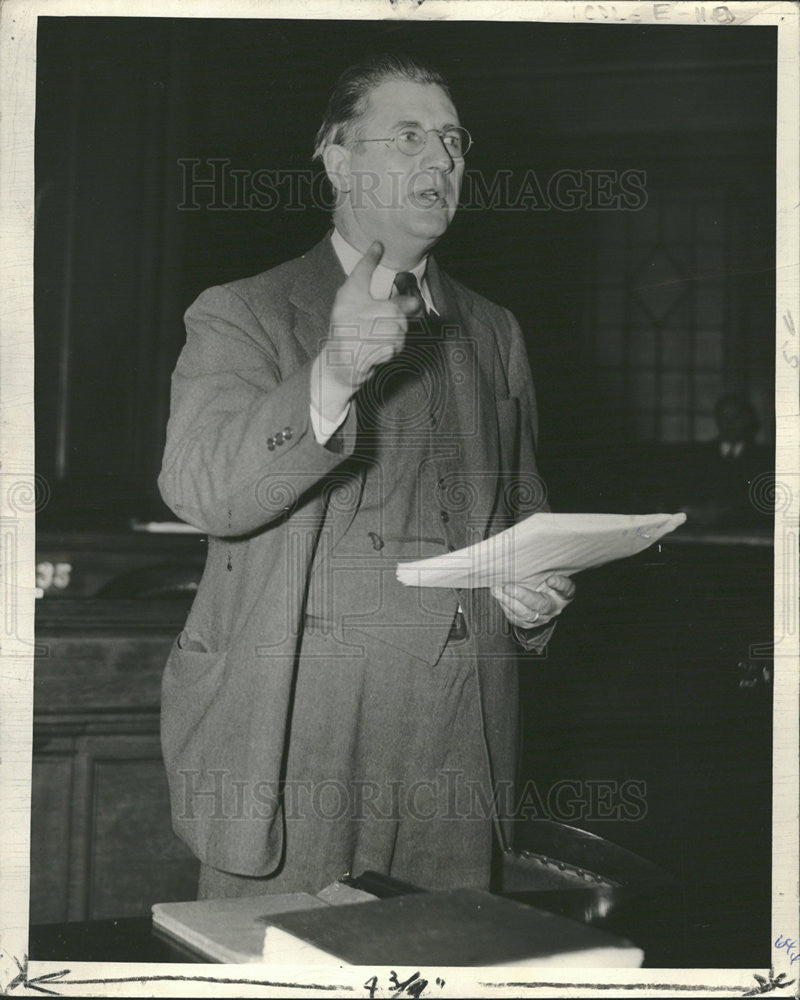 1940 Press Photo Alderman Paul H. Douglas City Council Subcommittee Address - Historic Images