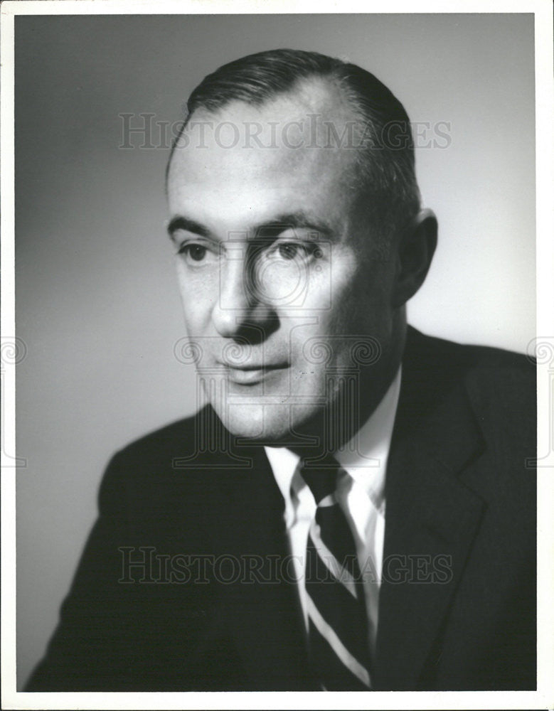 1968 Press Photo J.P Downer,exec VP of Sinclair Oil - Historic Images