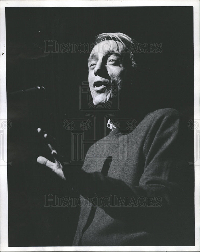 1969 Press Photo Rod McKuen Singer Poet Author - Historic Images