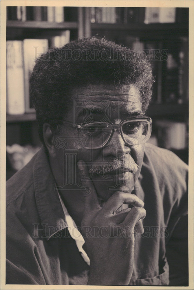 1994 Press Photo William Simpeon is Chairman of the Park Forest NAACP - Historic Images