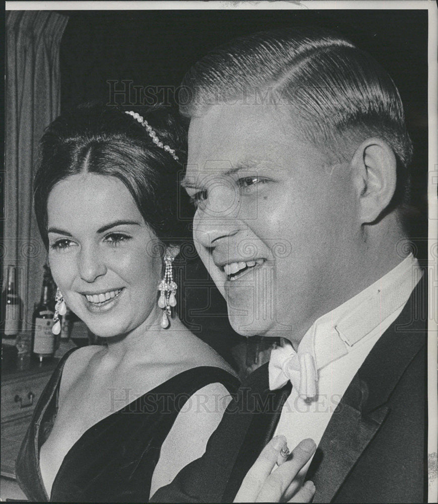 1968 Press Photo Mr and Mrs Michael Simpson - Historic Images