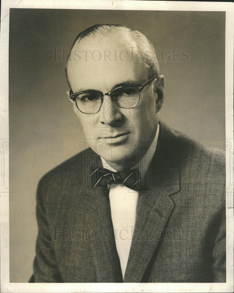 1967 Press Photo Allen Neil Wieboldt Stores Chicago Executive - Historic Images