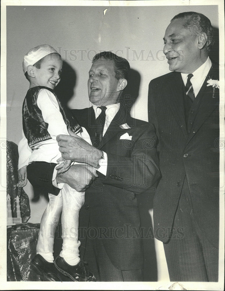 1965 Press Photo Braj Kumar Nehru Indian Diplomat - Historic Images