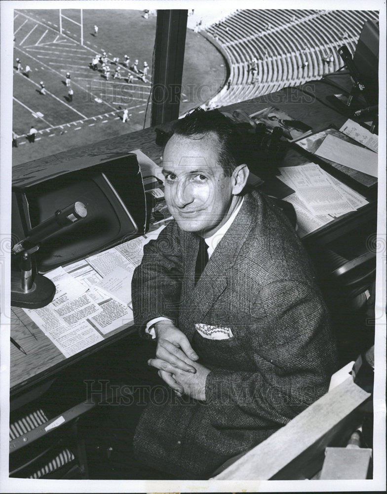 1958 Press Photo Lindsey Nelson sportscaster - Historic Images