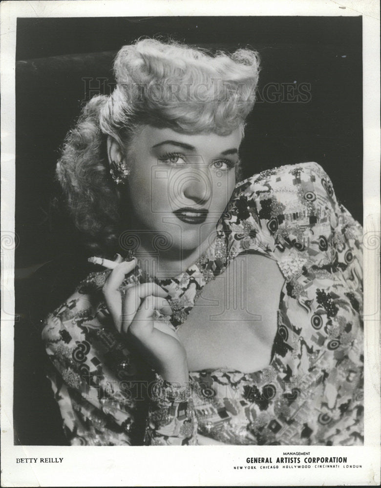 1950 Press Photo Betty Reilly Entertainer Singer Chez Paree - Historic Images