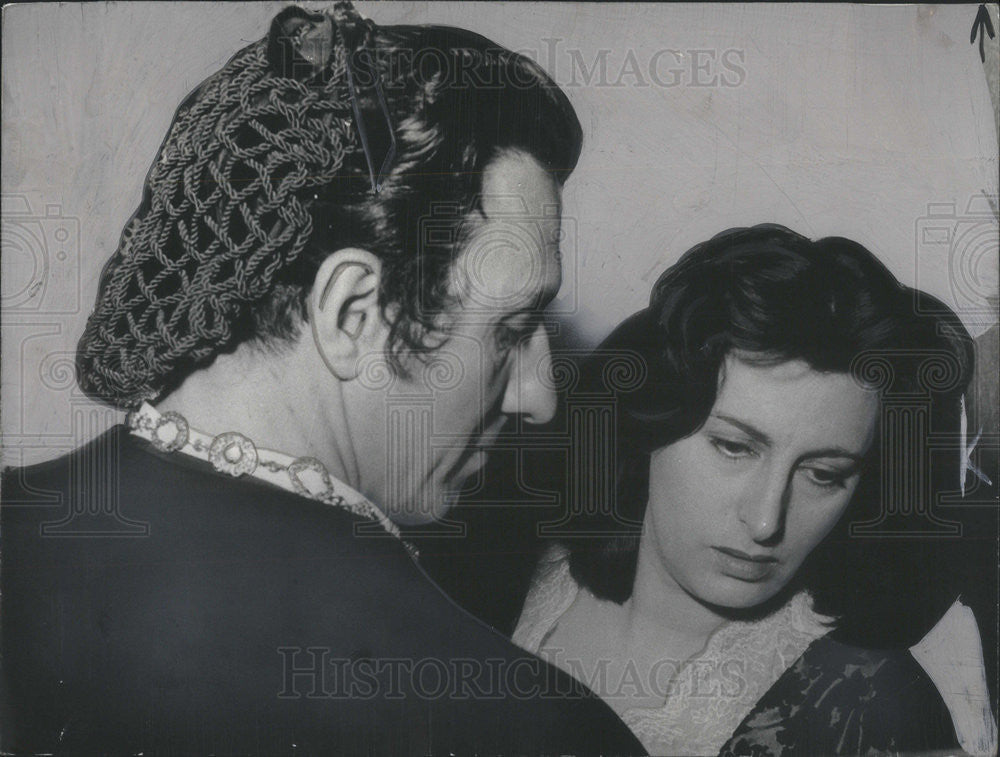 1954 Press Photo Anna magnani is starring in&quot;The Golden Coach&quot; - Historic Images