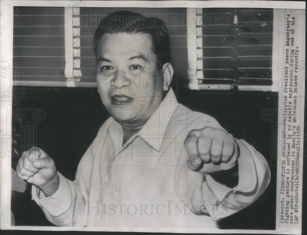 1954 Press Photo Philippine President Ramon Magsaysay Malacanan Palace - Historic Images