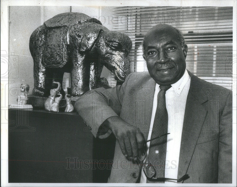 1991 Press Photo Former State Rep. Robert H. Holloway - Historic Images