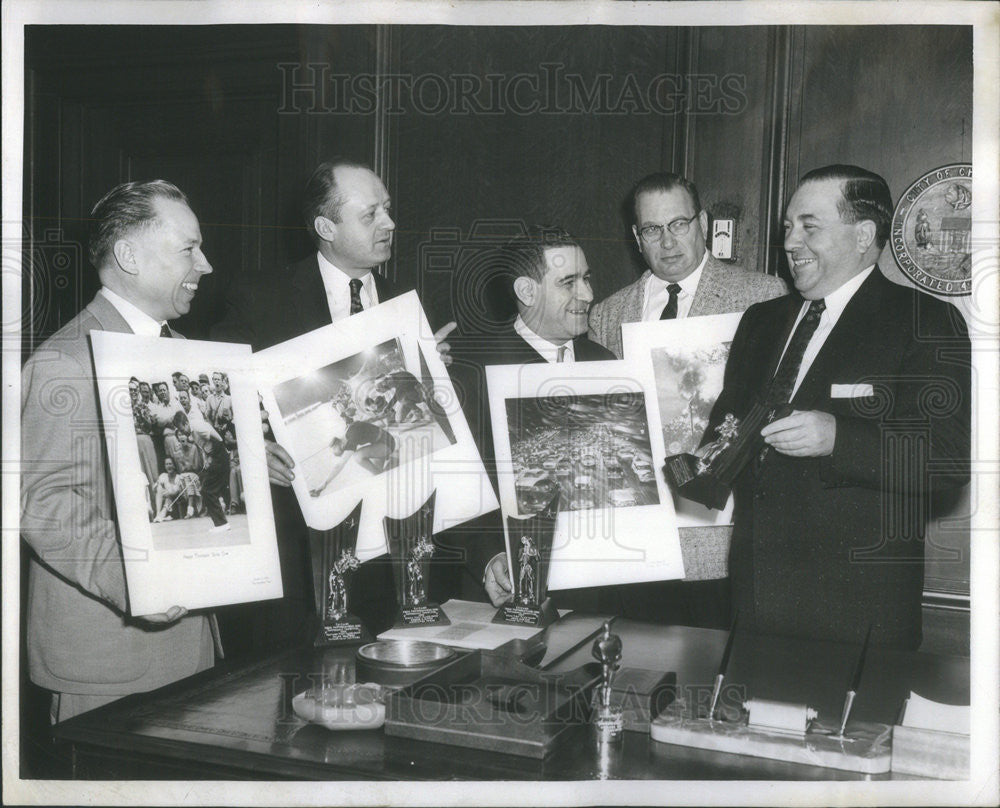 1955 Press Photo Ed kitch Ap-Sports, Ralph Walters, Sun Time Piotorial and Louis - Historic Images