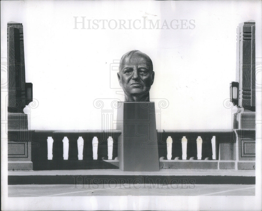 1953 Press Photo John Wanamaker United States merchant religious leader Statue - Historic Images